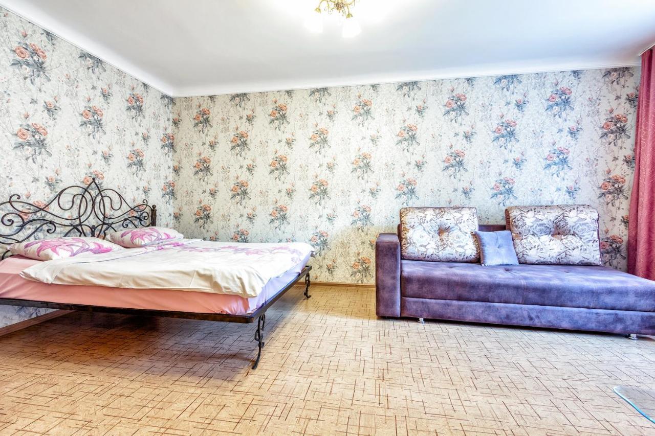 433 Lighthouse Apartments Arbat - Traveler'S Choice アルマトイ エクステリア 写真